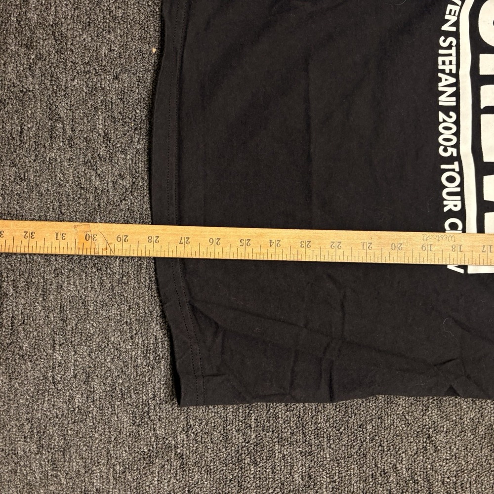 Vintage 2005 Gwen Stefani Harajuku Lovers CREW TOUR Shirt Size Medium Pop Grunge - Picture 5 of 6
